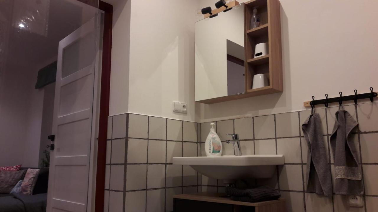 Chaloupka Pod Kanci Stezkou Nova Ves nad Nisou ภายนอก รูปภาพ